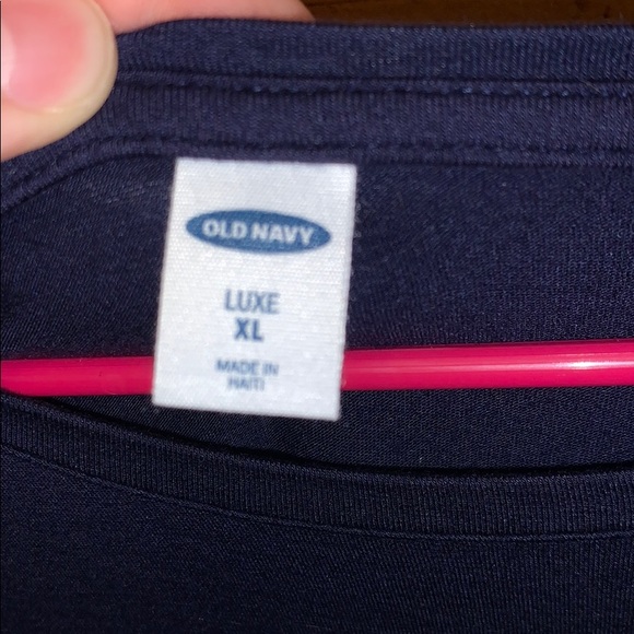 Old Navy Top - Picture 2 of 4